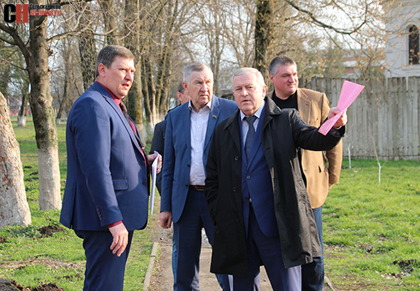 О социалке и коммуналке