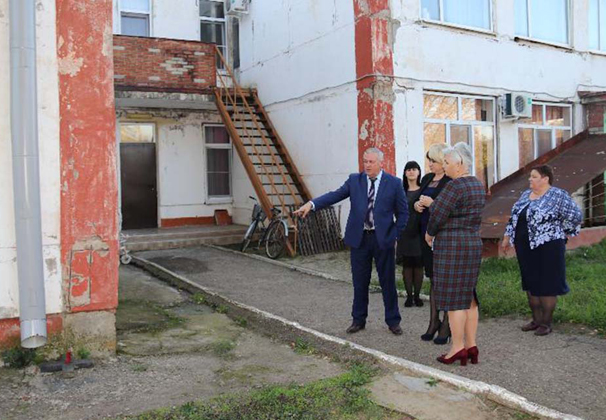 В Некрасовском поселении <br>газифицируют малые хутора и построят дома для детей-сирот