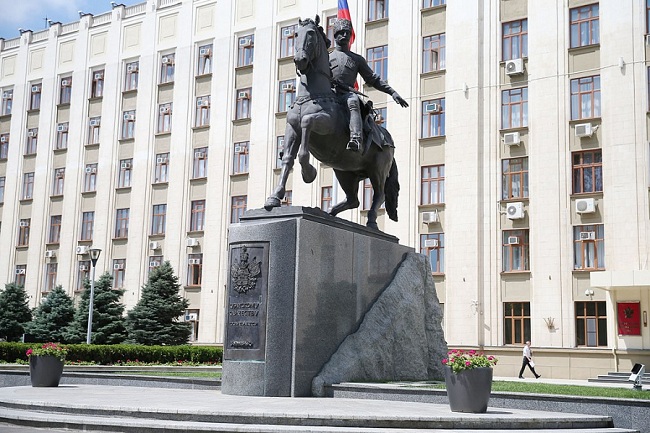 Кондратьев: главам муниципалитетов Кубани необходимо держать на контроле проблему нелегальной миграции