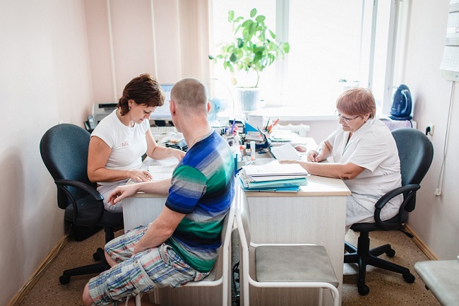 Больше 500 медработников Кубани станут участниками программ «Земский доктор» и «Земский фельдшер»