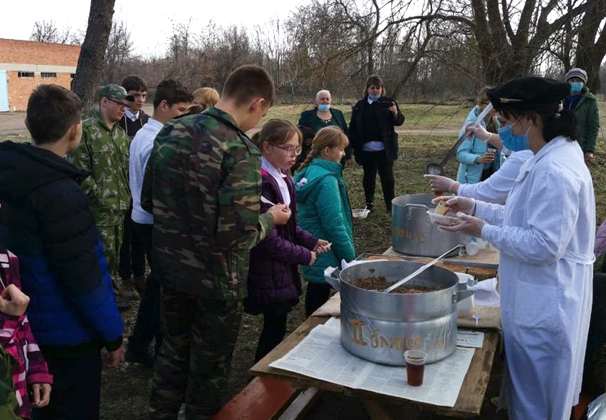 Школьники из хутора Болгова приняли участие в патриотической акции