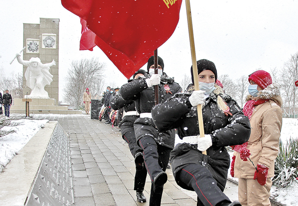 В парке Победы Воронежской отметили 78-ю годовщину освобождения района от фашистской оккупации