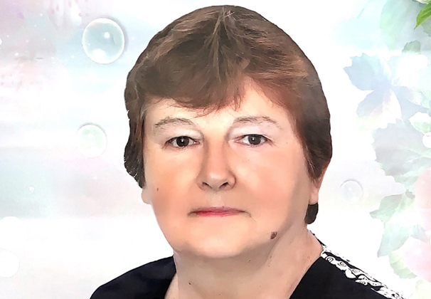 14 ноября на 66-м году ушла из жизни Симонова Валентина Ивановна, учитель математики и физики МБОУ СОШ № 13