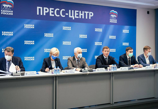 Социальные обязательства и реализация народной программы: итоги первой сессии в новом созыве Госдумы и планы на весеннюю сессию