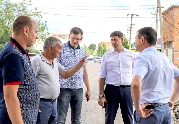 Благоустройство сквера на улице Агаркова начали в Усть-Лабинске