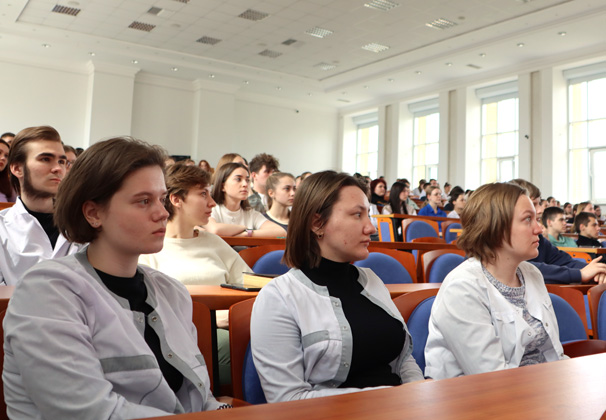 За специалистами в агарные университеты
