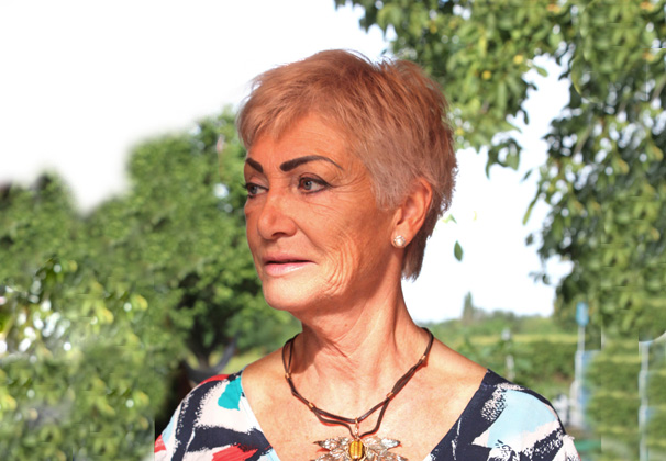 Жительница Болгова Ирина Комиссарова создает бижутерию и украшения для дома  из подручных средств