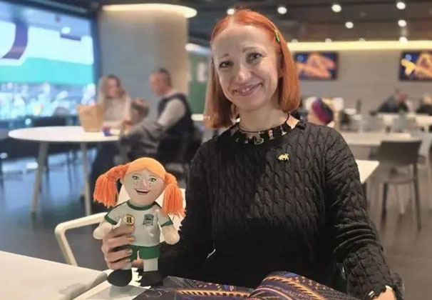 Усть-лабинская болельщица ФК «Краснодар» Наталья Любчук выиграла приз от любимого клуба