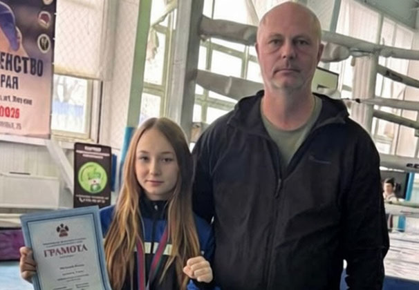 Устьлабинка Юлия Матвеева заняла первое место в чемпионате и первенстве Краснодарского края по кикбоксингу в Тимашевске