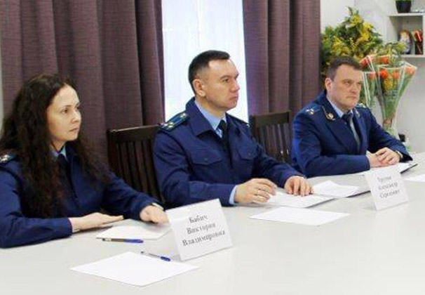 Исполняющий обязанности прокурора края Александр Трухин посетил Усть-Лабинский дом-интернат для престарелых и инвалидов