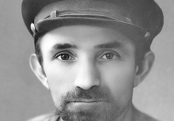 Трижды в день ездовой Сергей Микунов отправлялся на передовую, чтобы привезти солдатам провизию