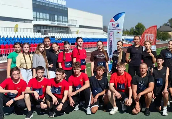 На городском стадионе «Кубань» прошел районный фестиваль ГТО памяти добровольцев, погибших при выполнении гражданского долга